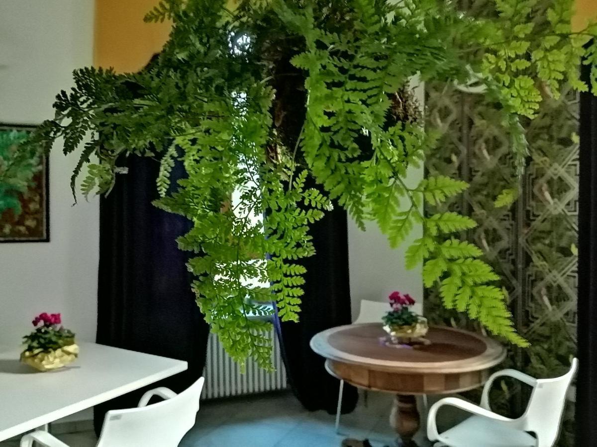 Auberge De La Gare - Dortoir & Ostello Hone Luaran gambar